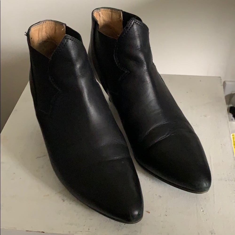 Acne Alma booties